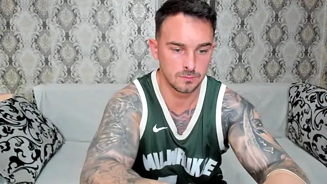 Jonmusclemaster online show from June 2026 07:44:02 PM