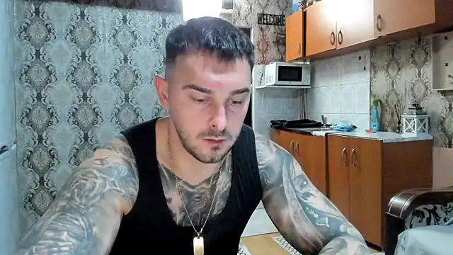 Snapshot of Jonmusclemaster chatting on November 2025 09:15:01 PM Jonmusclemaster online show from November 2025 09:15:01 PM