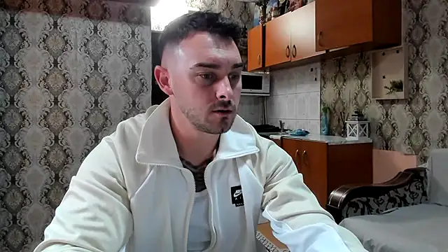 Jonmusclemaster online show from December 2025 09:50:02 PM