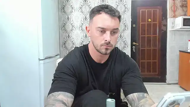Jonmusclemaster online show from May 2026 08:22:01 PM