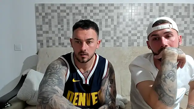 Jonmusclemaster online show from April 2026 07:42:01 PM