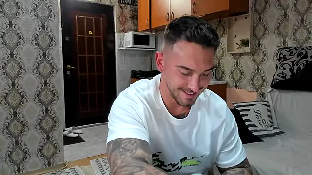 Jonmusclemaster online show from September 2025 07:54:02 PM