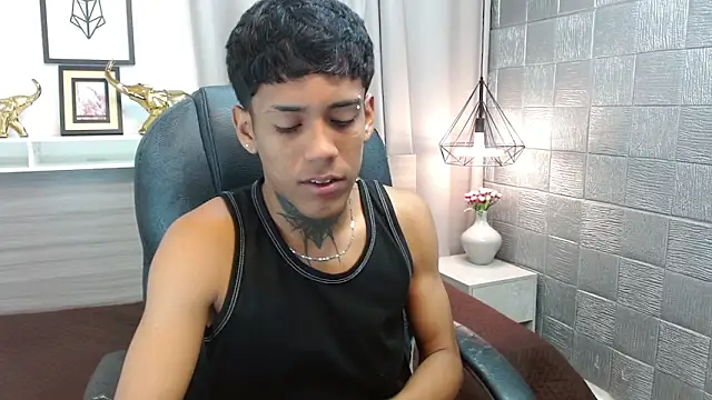 Alan Cute18 online show from February 2026 01:01:01 PM