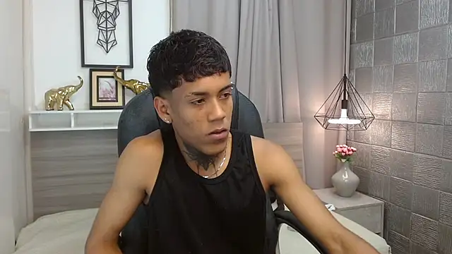 Alan Cute18 online show from February 2026 12:46:01 PM