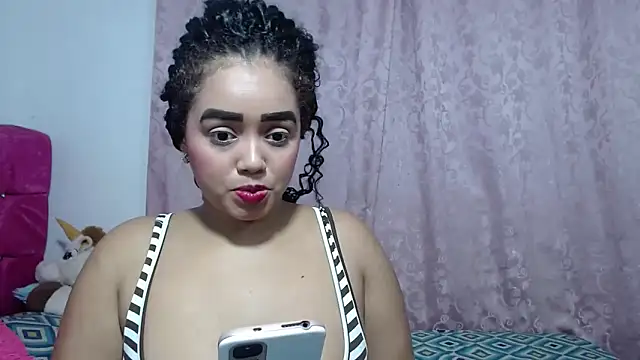 Snapshot of kiara_milf_ chatting on November 2025 12:26:01 AM kiara milf online show from November 2025 12:26:01 AM