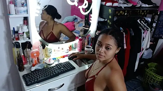 Snapshot of kiara_milf_ chatting on June 2026 07:46:02 PM kiara milf online show from June 2026 07:46:02 PM