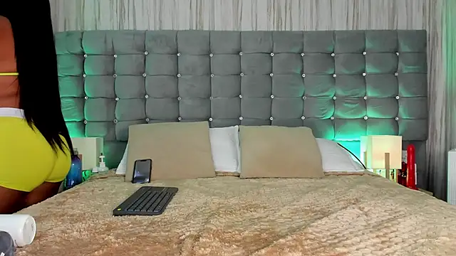 Poacahontasfg online show from May 2026 04:10:01 AM