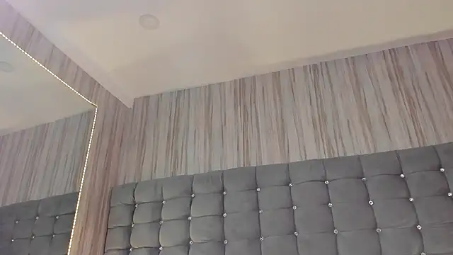 Poacahontasfg online show from December 2025 04:00:02 AM