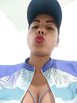  andrea30 online show from March 2026 11:36:01 AM