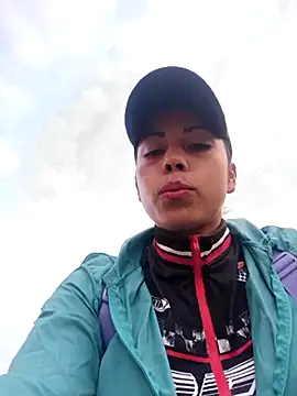  andrea30 online show from October 2025 10:59:01 AM