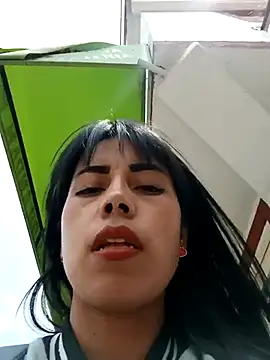  andrea30 online show from March 2025 06:01:02 PM