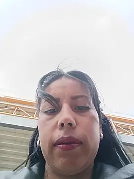 Snapshot of _andrea30 chatting on June 2026 01:06:01 PM andrea30 online show from June 2026 01:06:01 PM