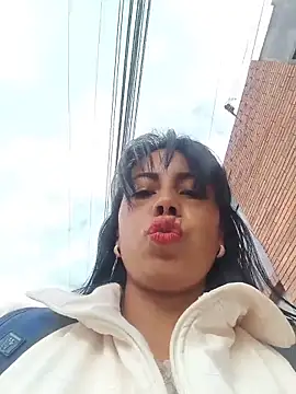  andrea30 online show from May 2026 12:25:01 PM