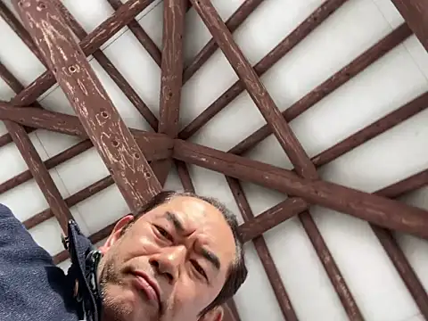 ge3noxxx online show from January 2025 01:00:01 AM