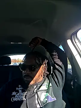 MRHANDSOME3800 online show from October 2025 07:47:01 PM