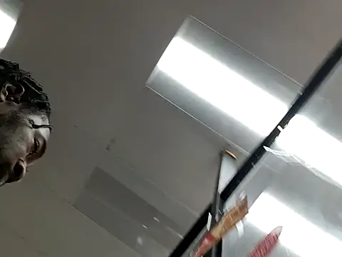 MRHANDSOME3800 online show from January 2025 10:22:02 PM