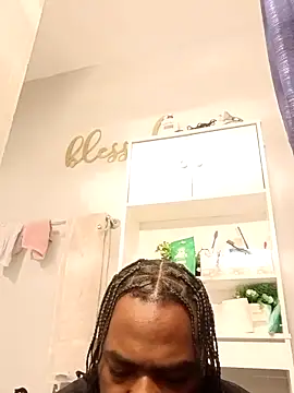 MRHANDSOME3800 online show from February 2026 12:51:02 AM