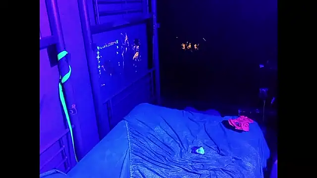 CommWhore online show from December 2024 11:17:01 AM