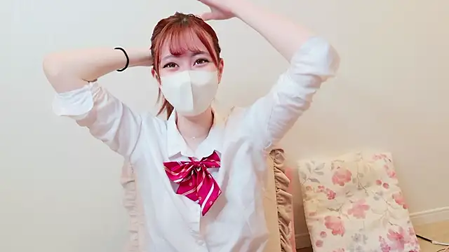 Snapshot of chat_MIYU chatting on April 2026 01:04:02 PM chat MIYU online show from April 2026 01:04:02 PM