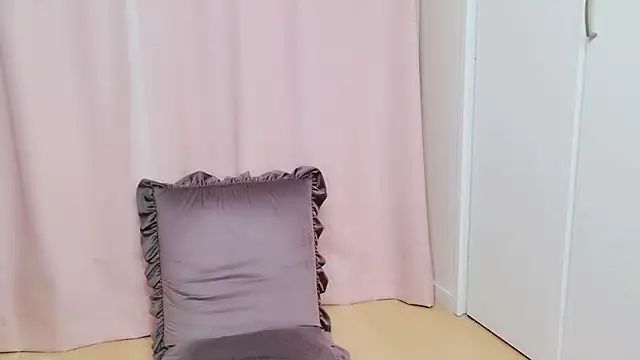 Snapshot of chat_MIYU chatting on December 2024 09:16:01 PM chat MIYU online show from December 2024 09:16:01 PM