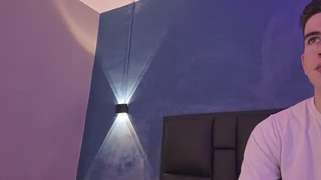 MikaelSlow online show from March 2026 04:03:01 AM