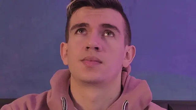 MikaelSlow online show from March 2026 04:13:01 AM