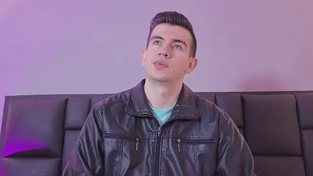 MikaelSlow online show from April 2026 04:26:02 AM