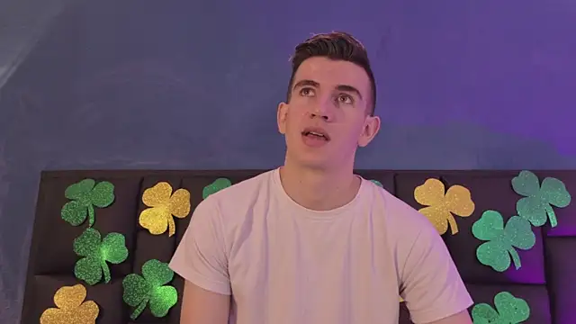 MikaelSlow online show from March 2026 03:31:02 AM