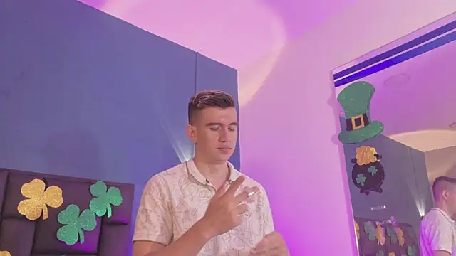 MikaelSlow online show from March 2026 04:07:02 AM