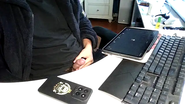 big-pig online show from November 2025 08:02:02 AM