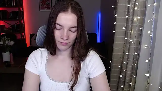 kenzie x online show from February 2026 07:20:01 AM