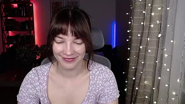 kenzie x online show from February 2026 07:19:01 AM