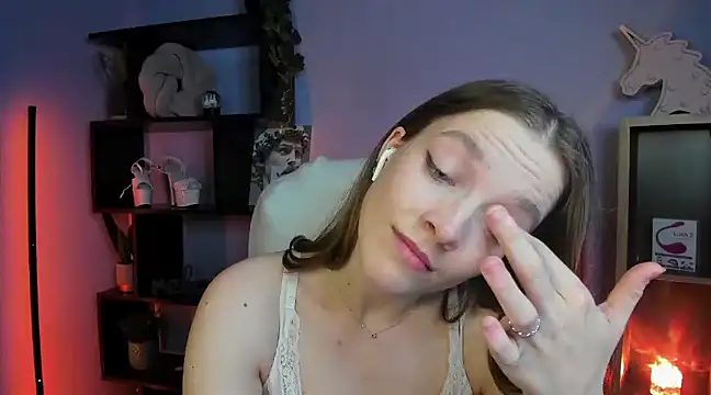 Snapshot of kenzie_x chatting on February 2025 11:53:02 AM kenzie x online show from February 2025 11:53:02 AM