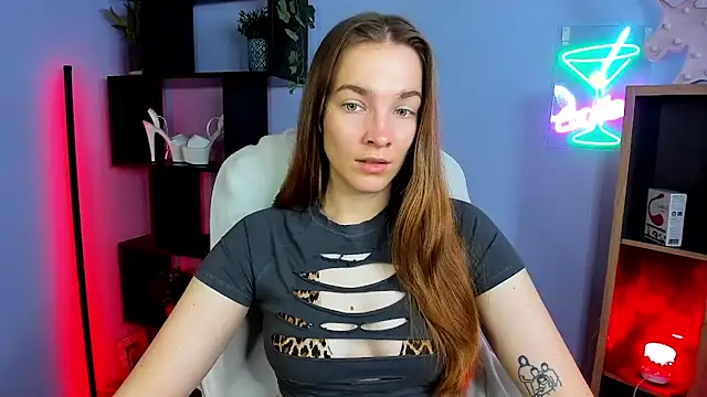 kenzie x online show from November 2025 07:34:01 AM