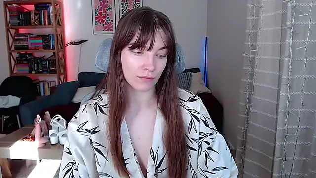 kenzie x online show from April 2026 06:32:02 AM