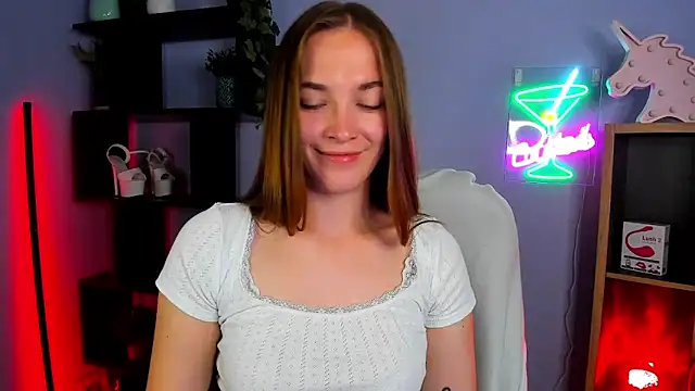 Snapshot of kenzie_x chatting on September 2025 06:31:02 AM kenzie x online show from September 2025 06:31:02 AM