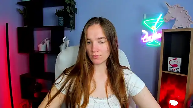 kenzie x online show from November 2025 07:34:02 AM