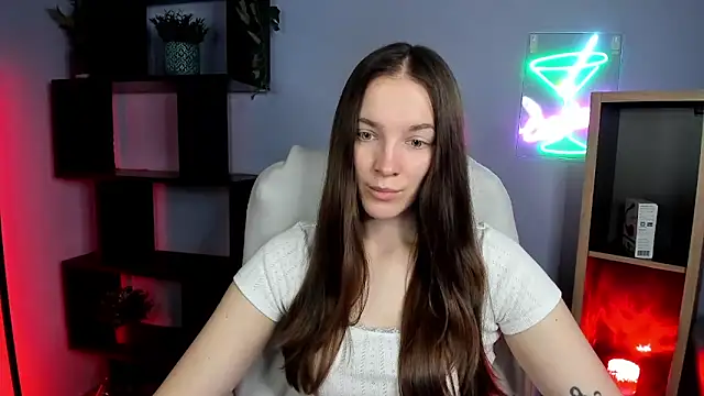 kenzie x online show from December 2025 08:05:01 AM