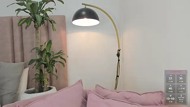 im alejandra  online show from November 2025 11:48:02 PM