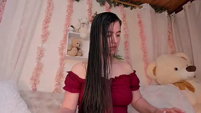 Idara and Edahi01 online show from April 2026 06:55:02 PM