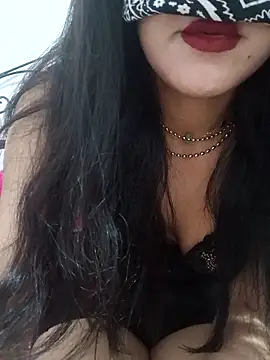 Fatina111 online show from May 2026 02:36:01 AM