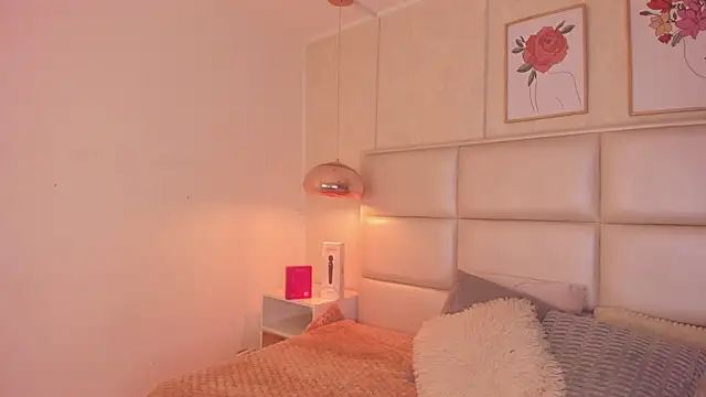 Aily Yozuko online show from April 2026 02:37:02 AM