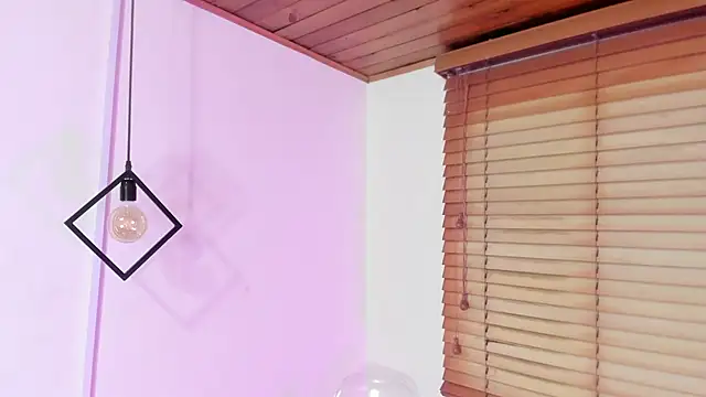 Snapshot of GENNESIS_LOVE chatting on December 2025 03:30:02 AM GENNESIS LOVE online show from December 2025 03:30:02 AM