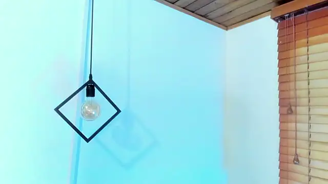 GENNESIS LOVE online show from November 2025 04:27:02 AM