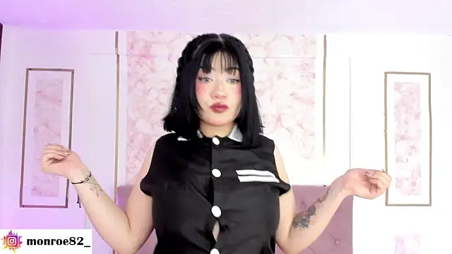 GENNESIS LOVE online show from April 2026 04:41:01 AM