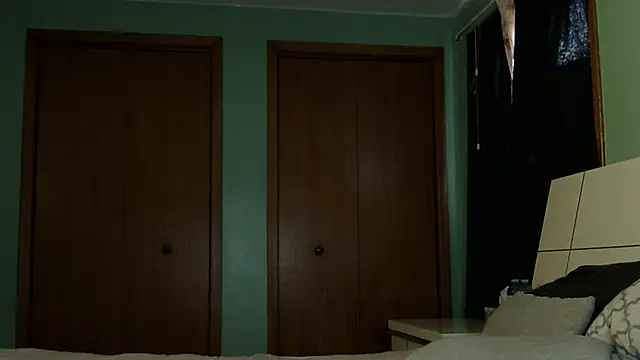 Snapshot of dufarin chatting on October 2025 07:03:02 PM dufarin online show from October 2025 07:03:02 PM