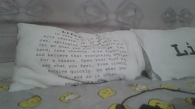 Snapshot of MarikaMilff chatting on November 2025 12:58:02 AM MarikaMilff online show from November 2025 12:58:02 AM