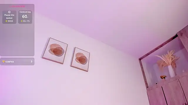 Snapshot of Mia_222 chatting on February 2026 11:00:02 AM Mia 222 online show from February 2026 11:00:02 AM