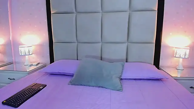 HannaClarrk  online show from March 2026 11:35:02 PM