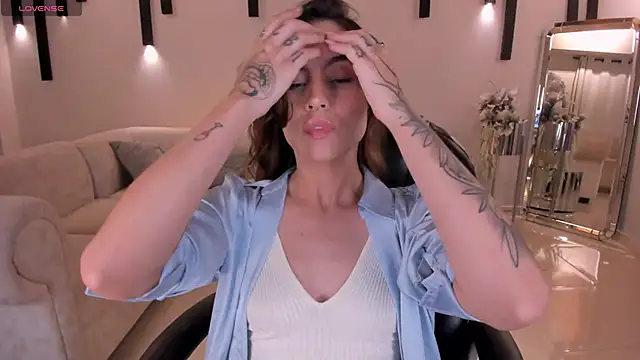 MarianneLane online show from February 2025 10:13:01 PM